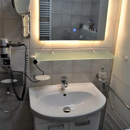 Haus Schimmelreiter * غريتسيل