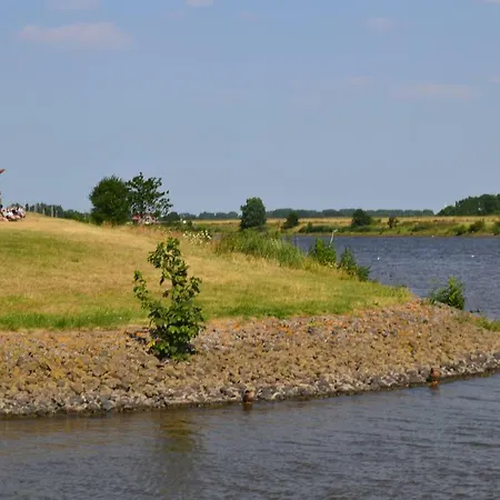 Haus Schimmelreiter * غريتسيل